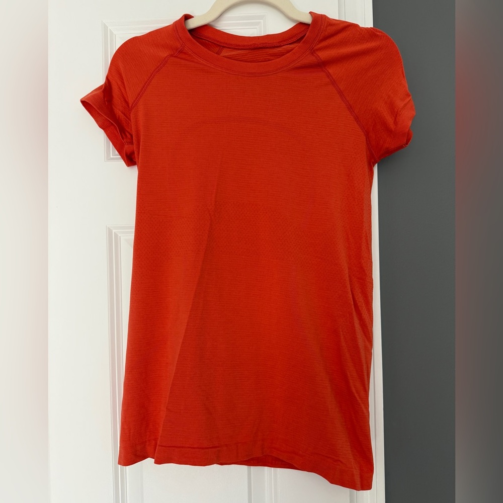 Lululemon shirt